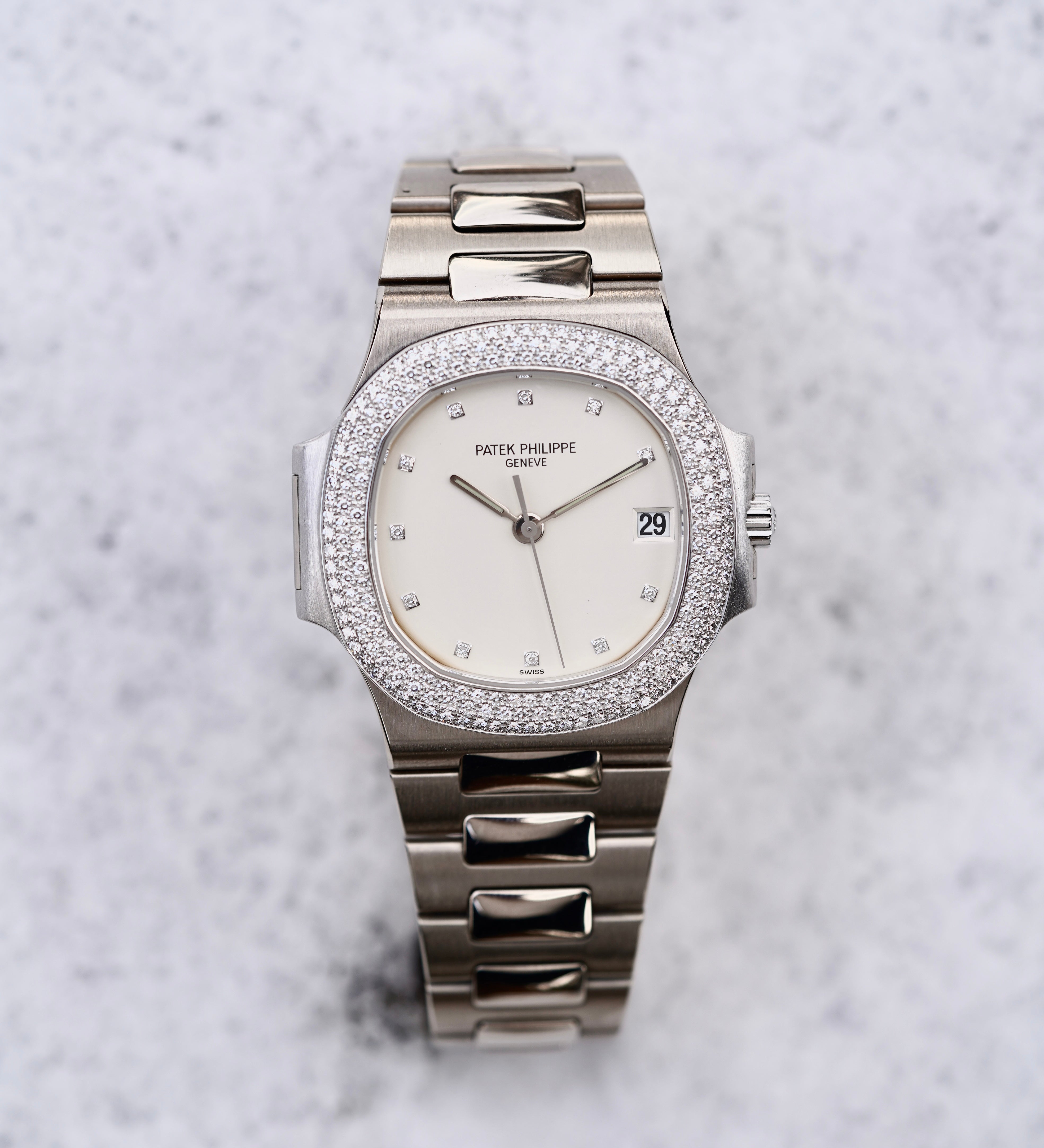 Gem Sets: A Tasteful Pimp