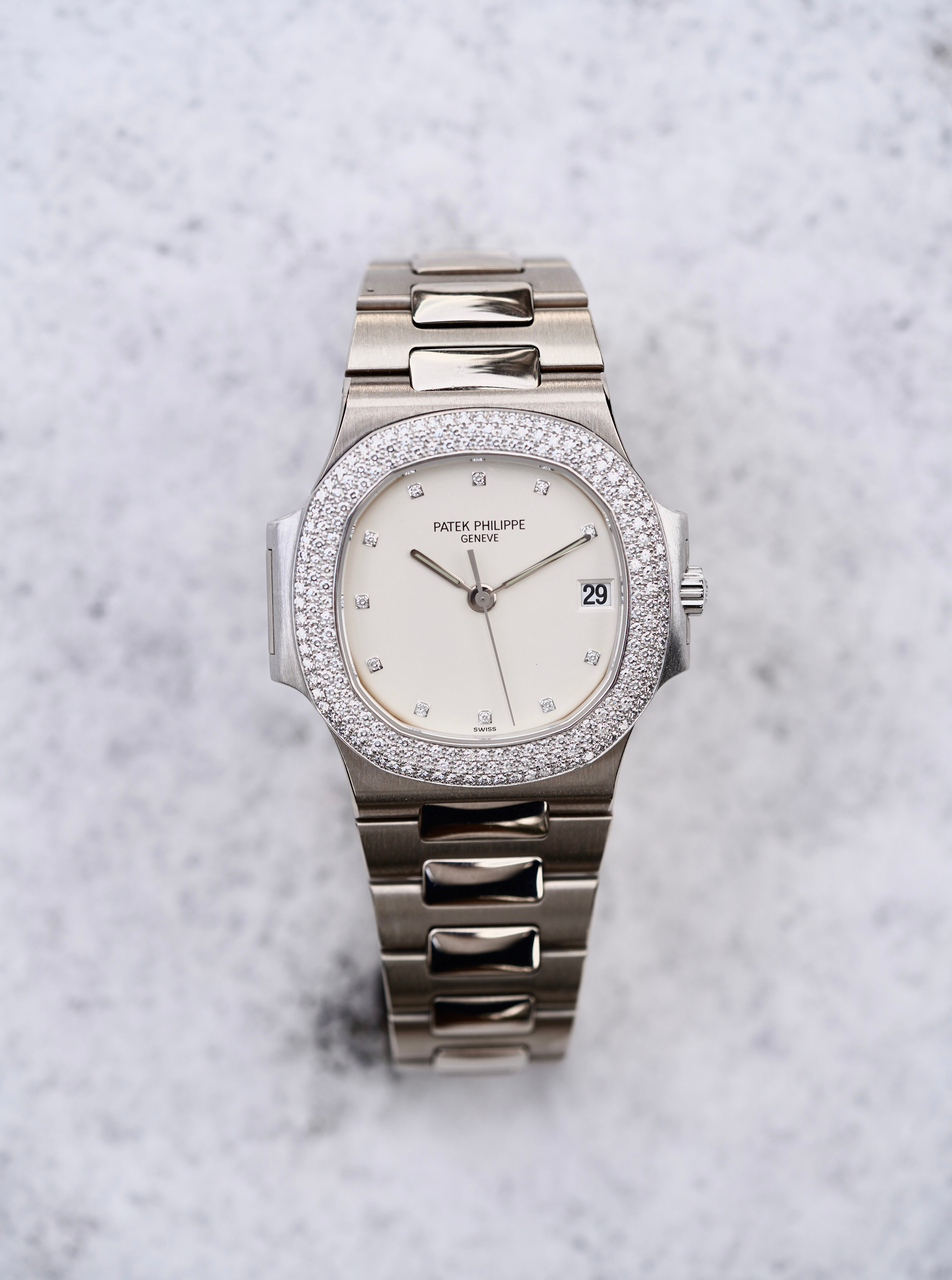 Gem Sets: A Tasteful Pimp