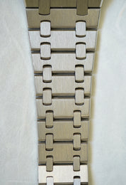 Audemars Piguet Royal Oak ref.14882 in Platinum (1 of 9)