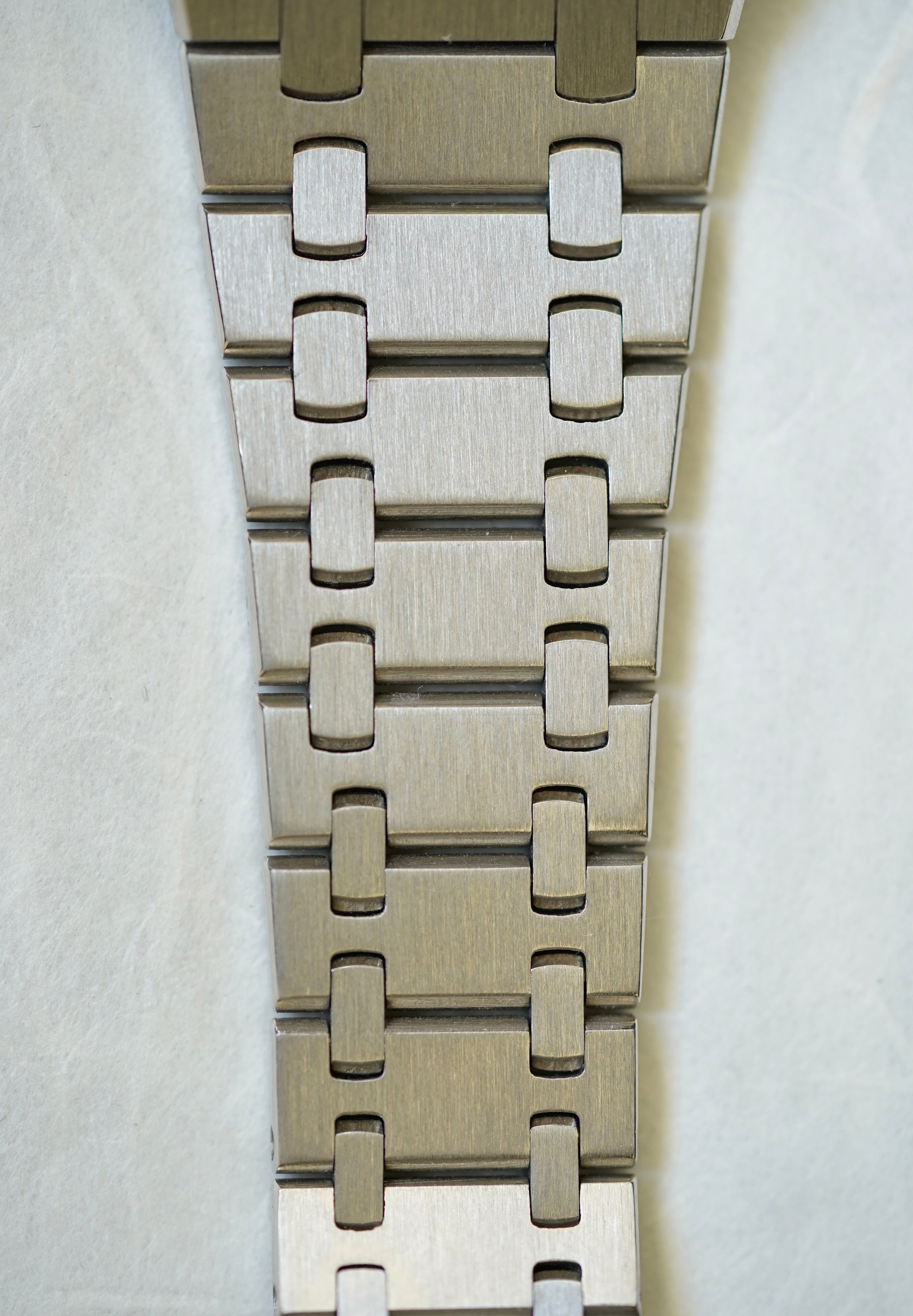 Audemars Piguet Royal Oak ref.14882 in Platinum (1 of 9)