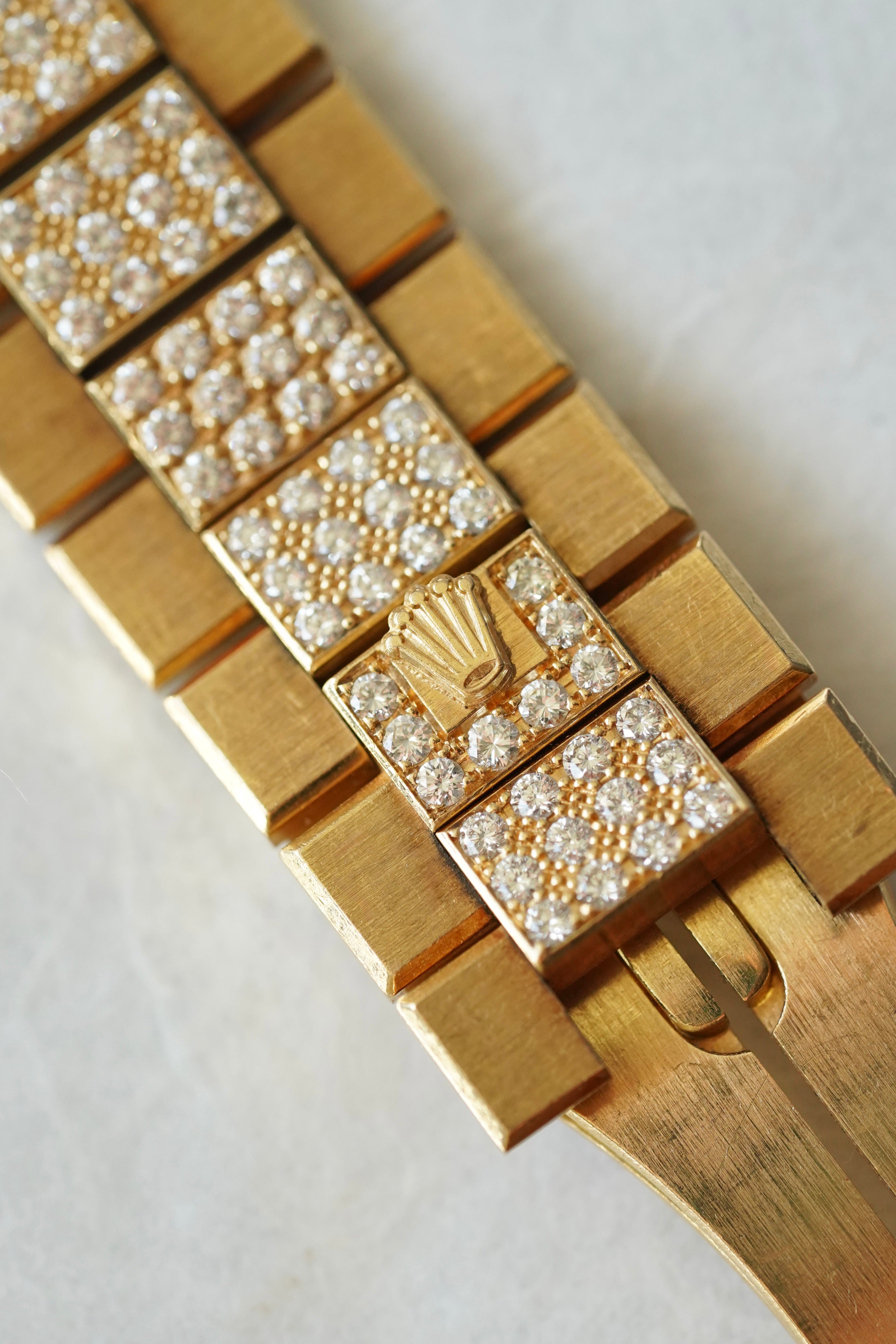 Rolex Cellini ref.4652 in 18K Yellow Gold