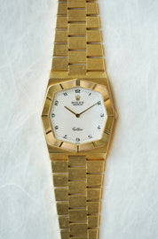 Rolex Cellini 4370 in Mother of Pearl dial